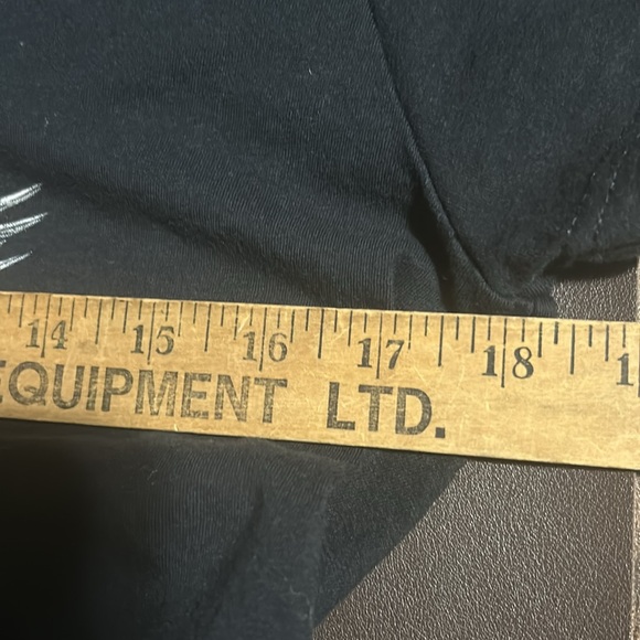 NWOT Friday the 13th Gildan shirt - Picture 7 of 8